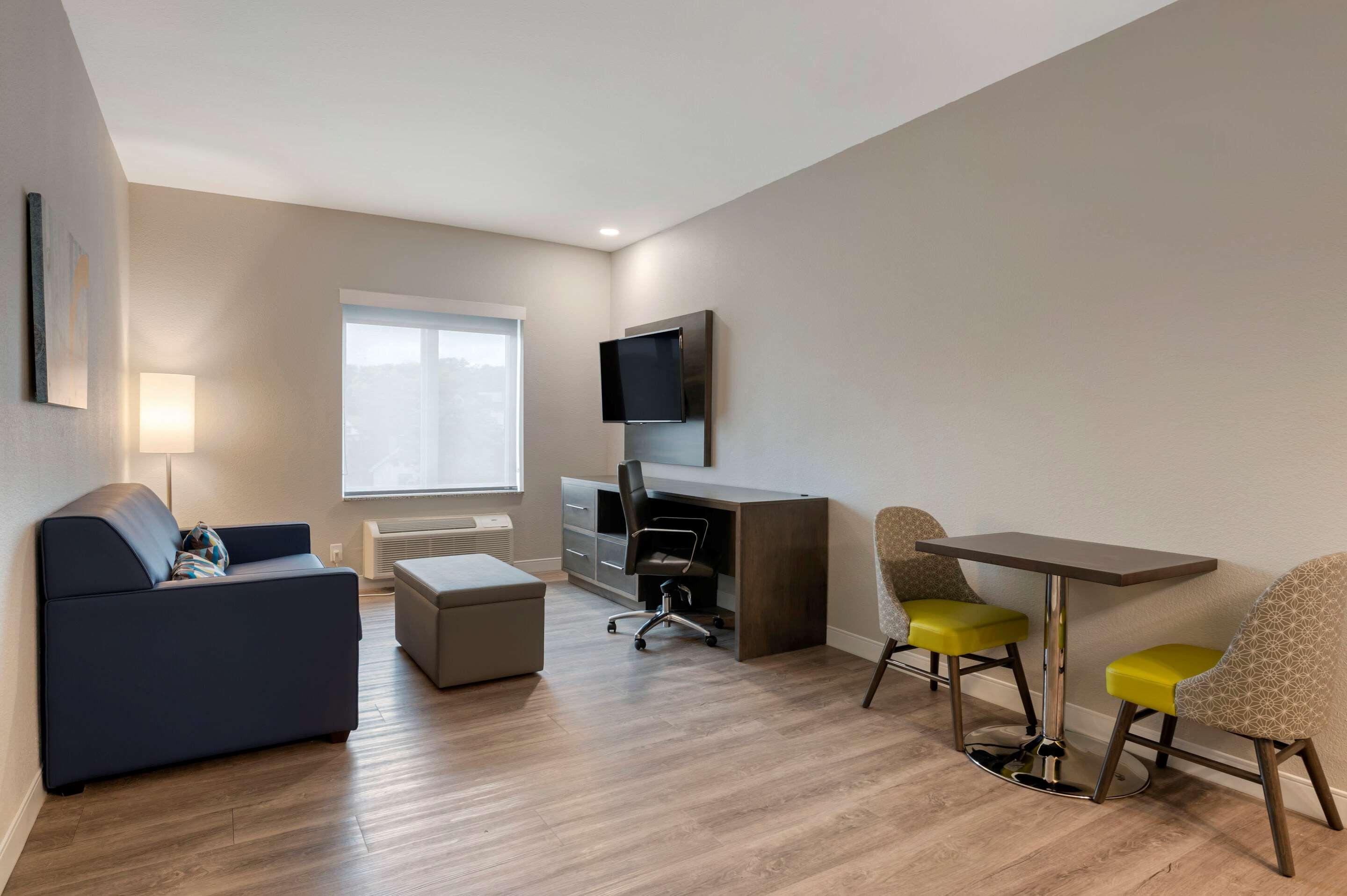 Mainstay Suites Cincinnati University - Uptown Exteriör bild